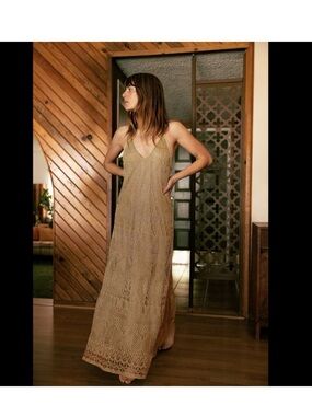 ✨ Zara Metallic Thread Openwork Knit Maxi Dress – Gold | Size S